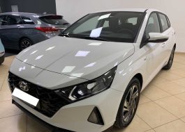 hyundai i20 usata - pollina auto