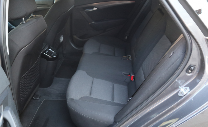 Hyundai i40 Wagon 1.6 CRDi DCT Business