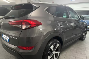 Hyundai Tucson 1.7 CRDi DCT XPossible