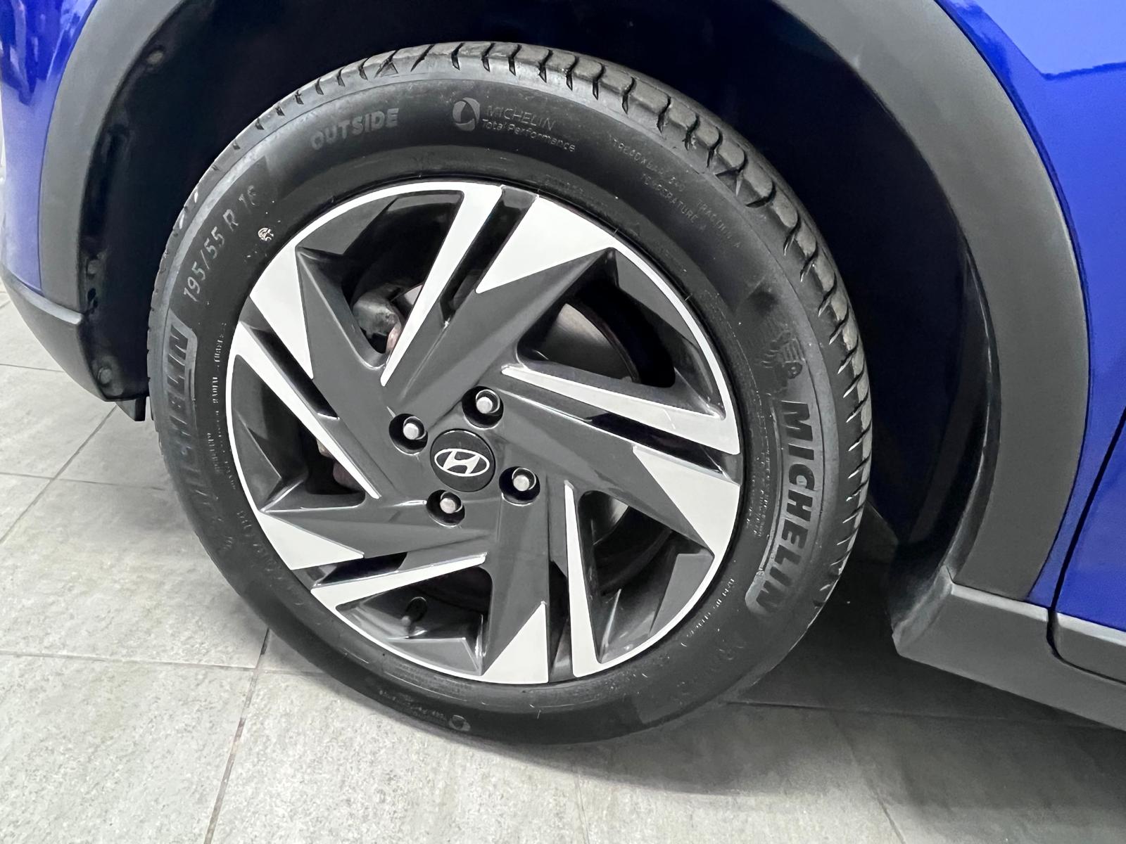 HYUNDAI BAYON 1.0 TGDI 48 MT XLINE + TT + L