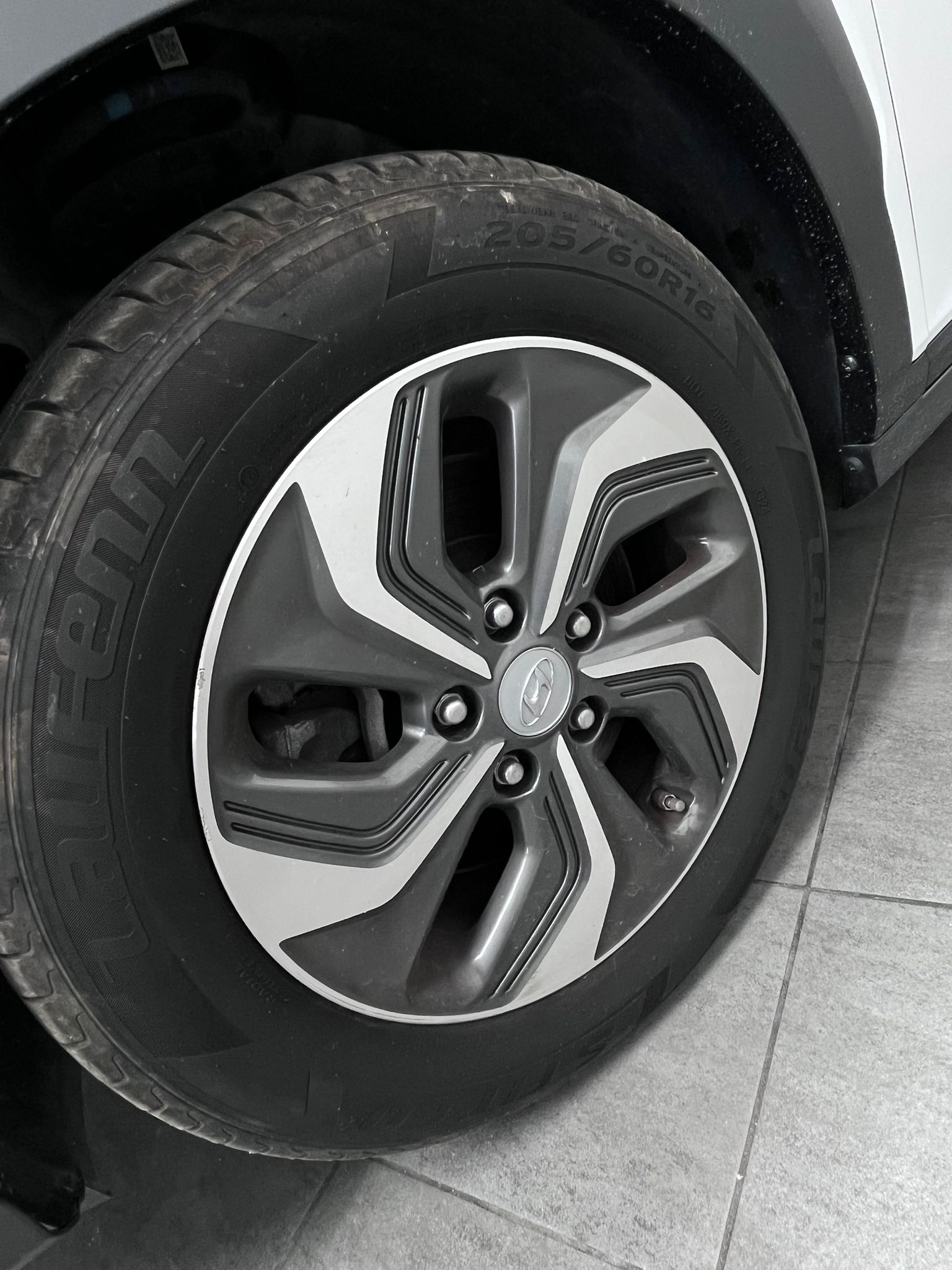 Hyundai Kona Xprime 1.6 HEV