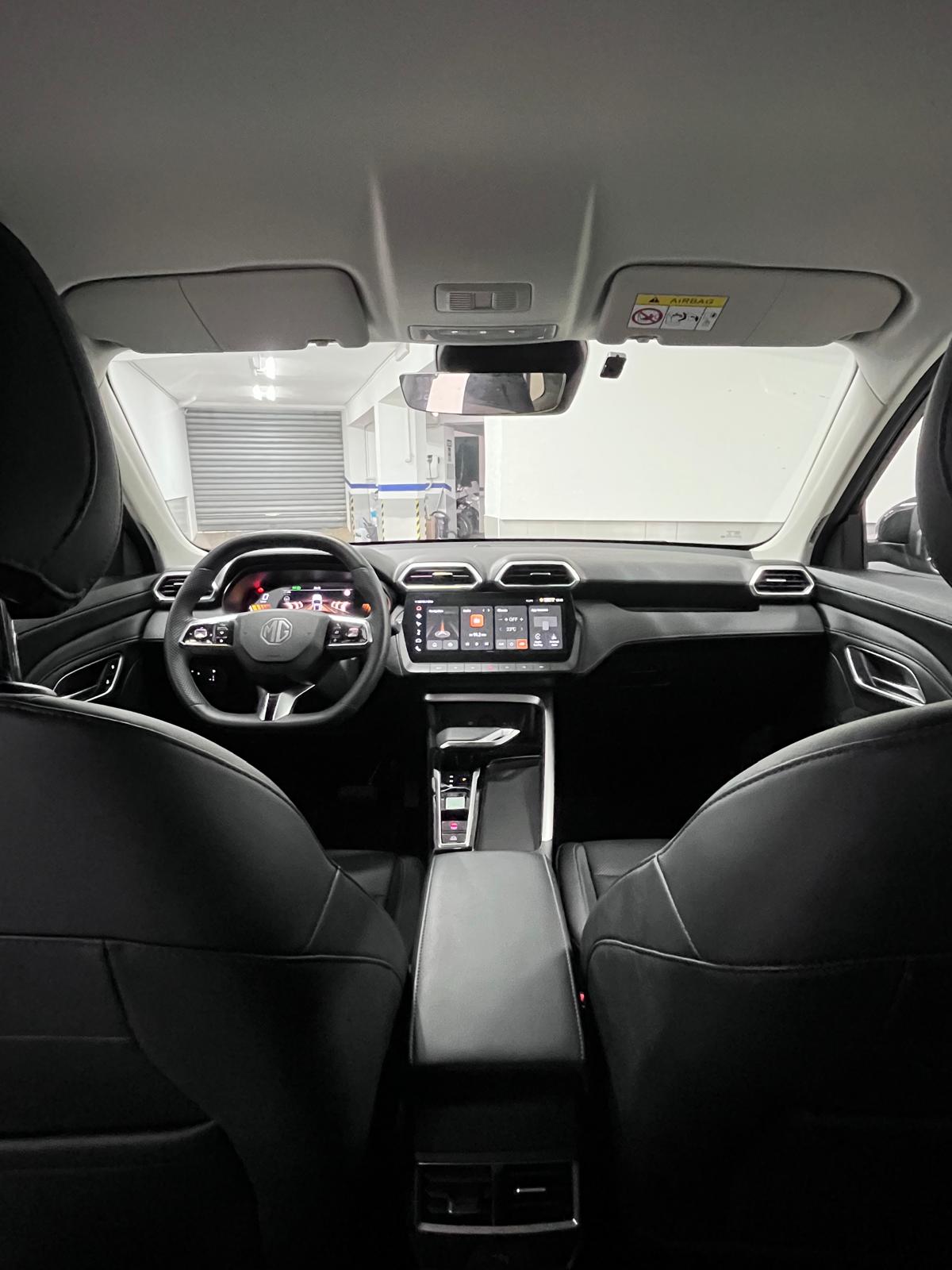 MG ZS HYBRID+ LUXURY