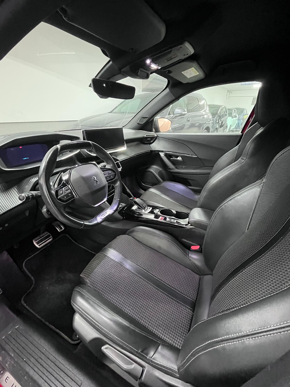 Peugeot 2008 GT Line 1.5 BlueHDI