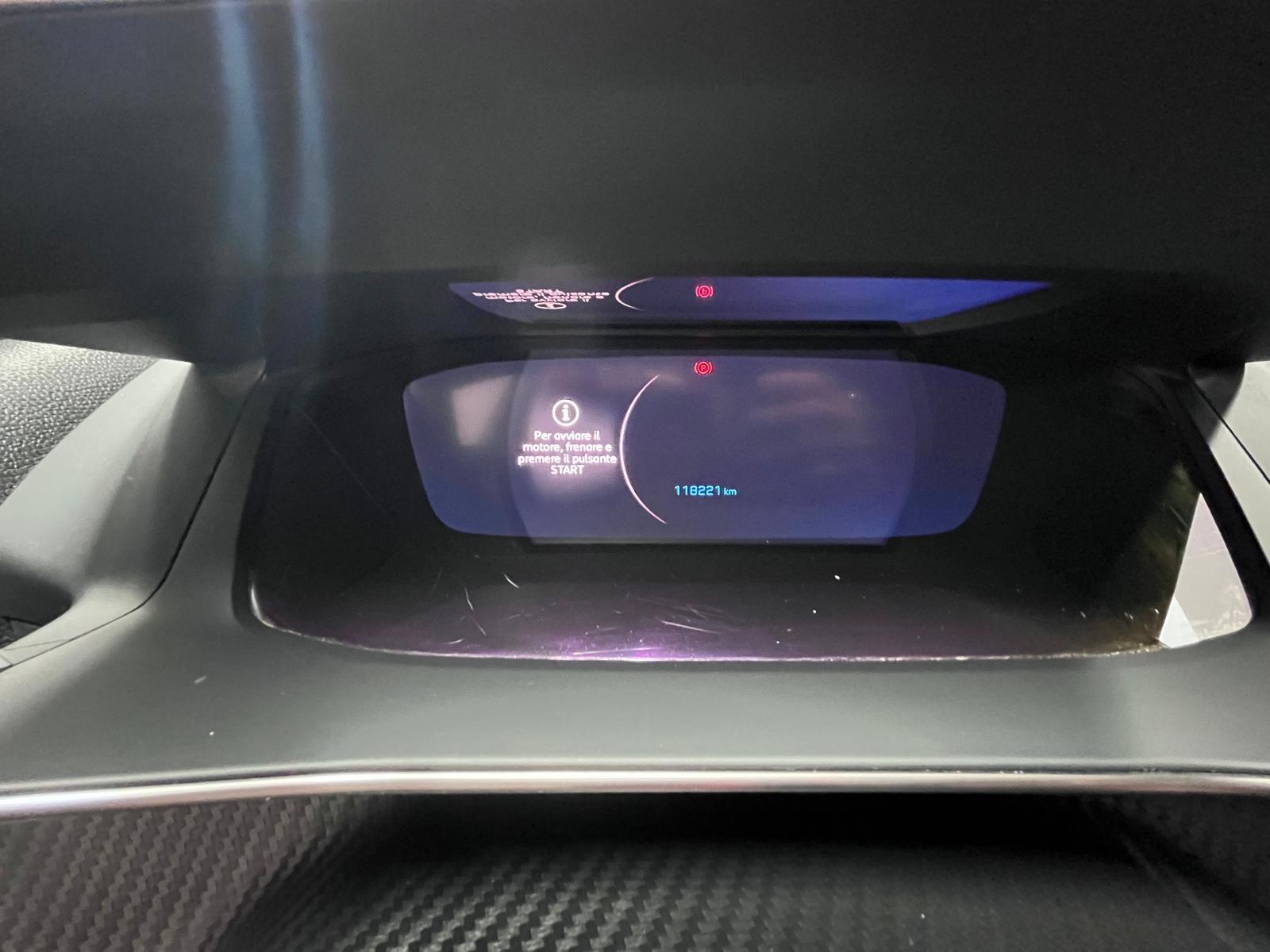 Peugeot 2008 GT Line 1.5 BlueHDI