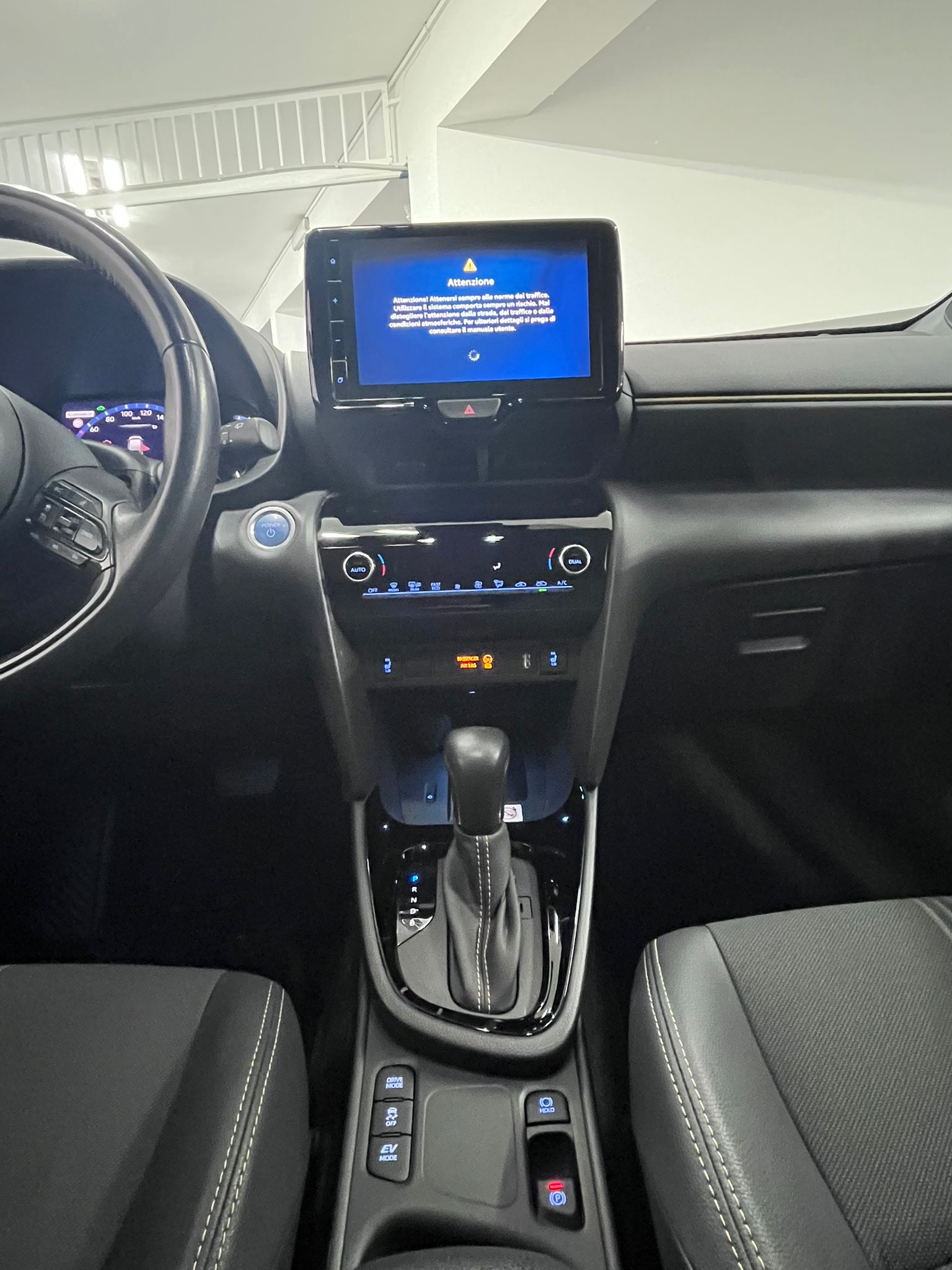 Toyota Yaris Cross Adventure 1.5 E-CVT