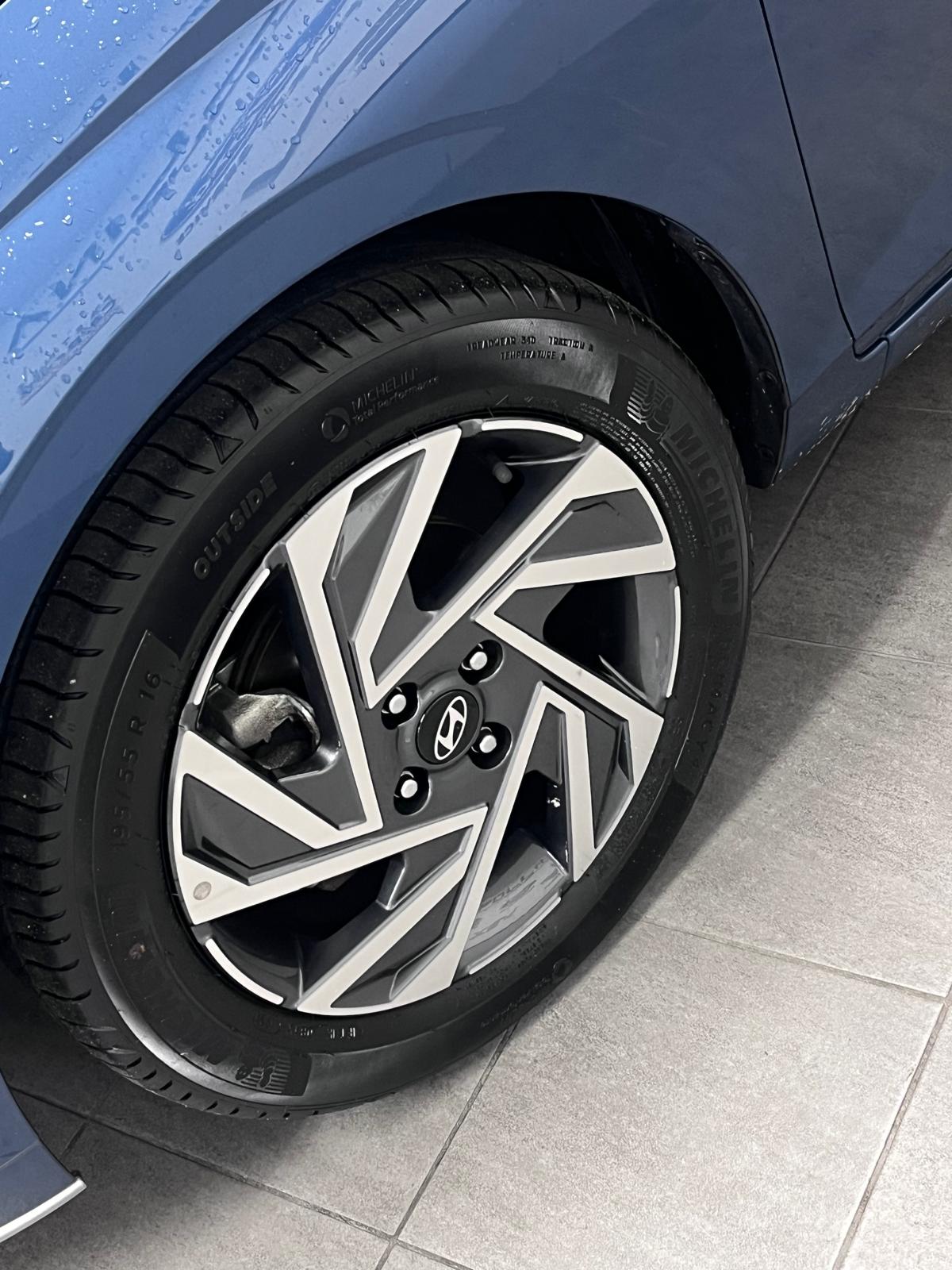 Hyundai i20 Connectline 1.2 79cv