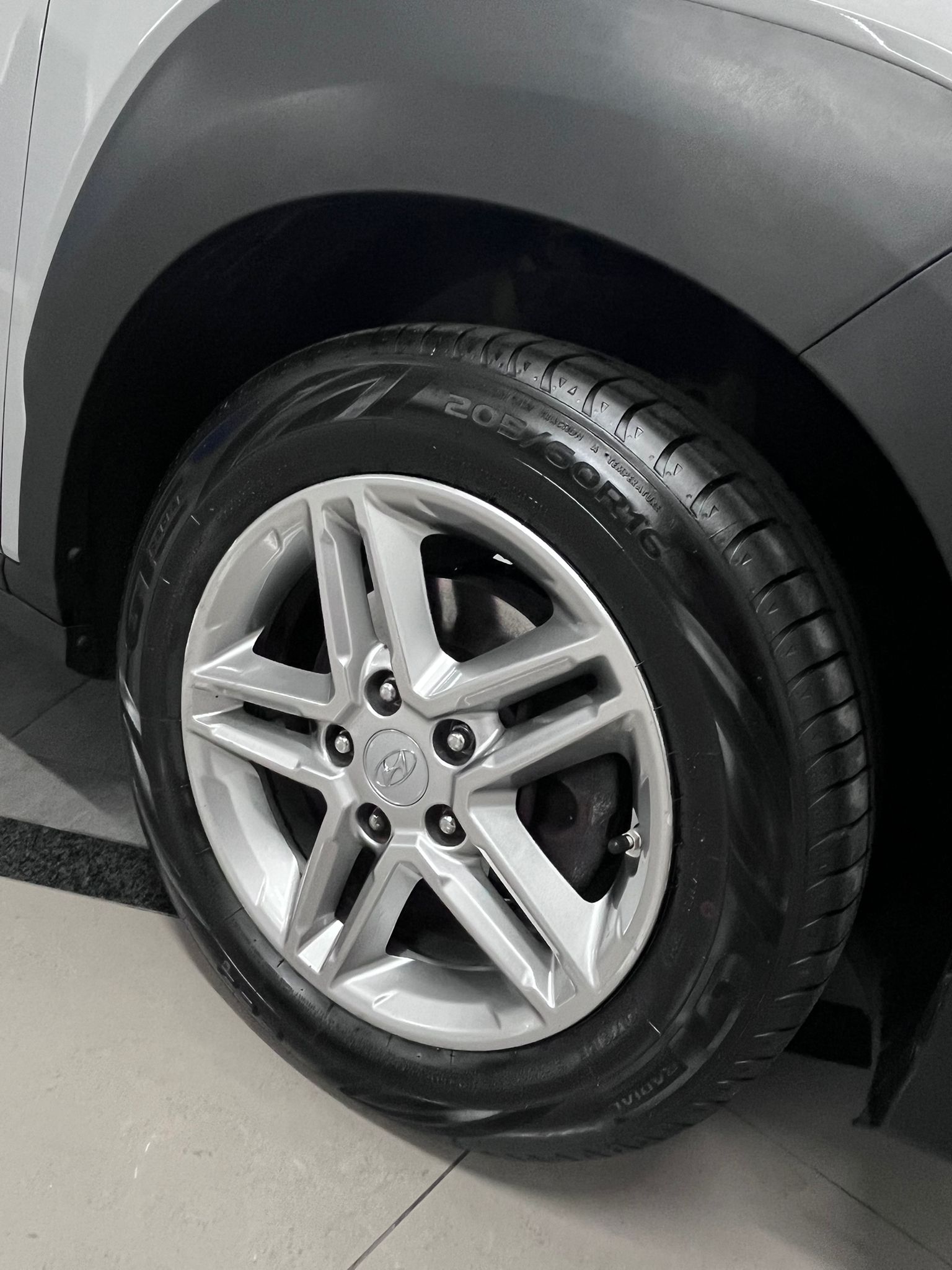 Hyundai Kona 1.0 Xtech 120cv