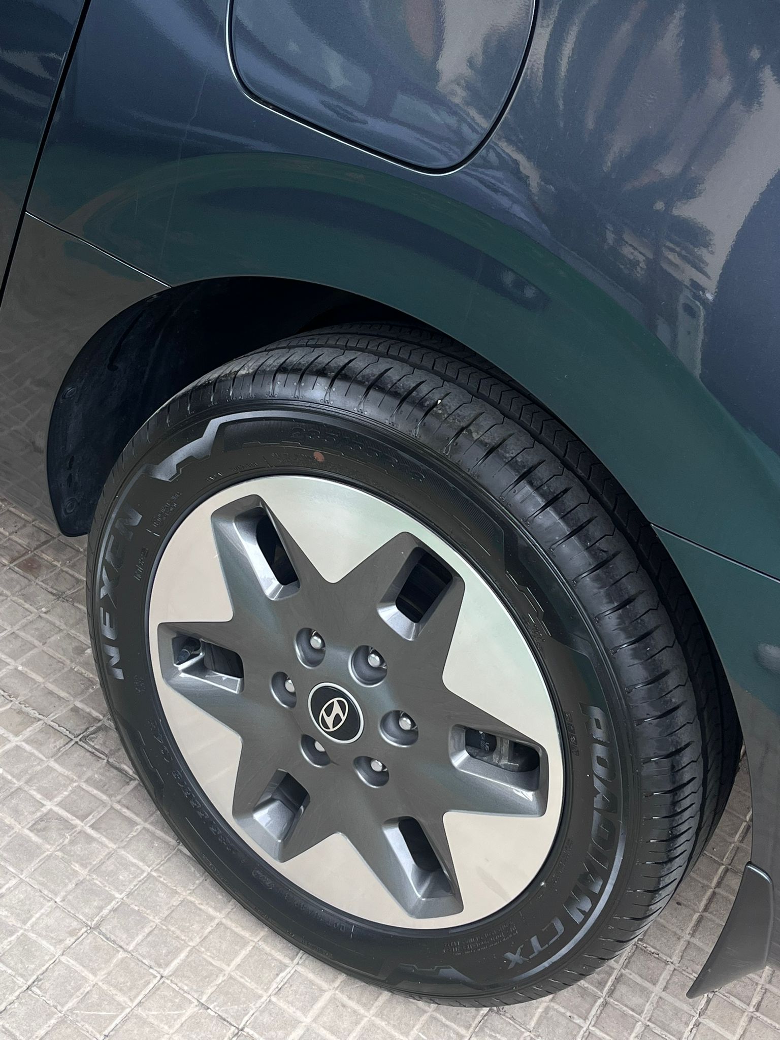 Hyundai Staria Wagon HEV