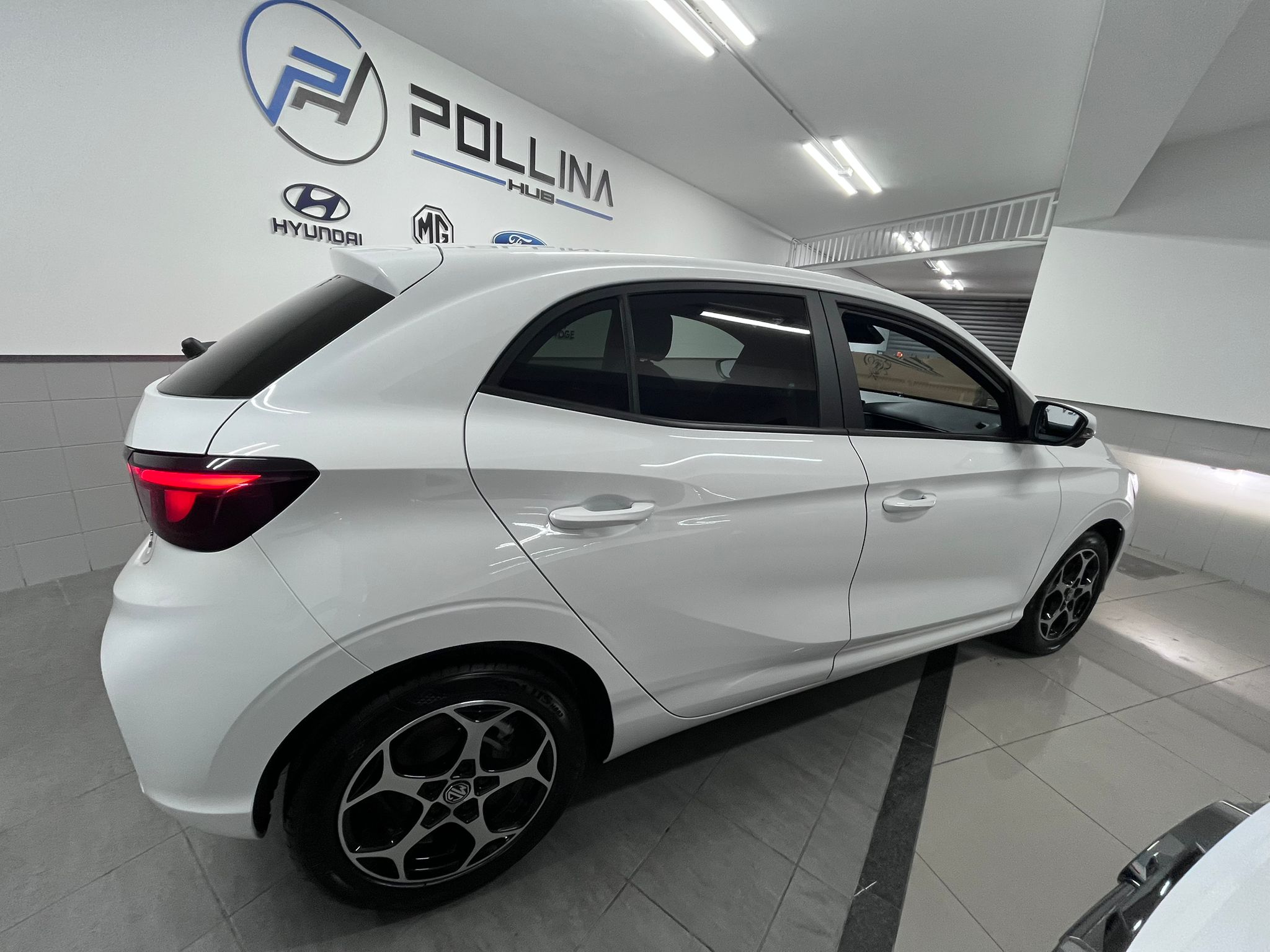 MG3 HYBRID+ LUXURY