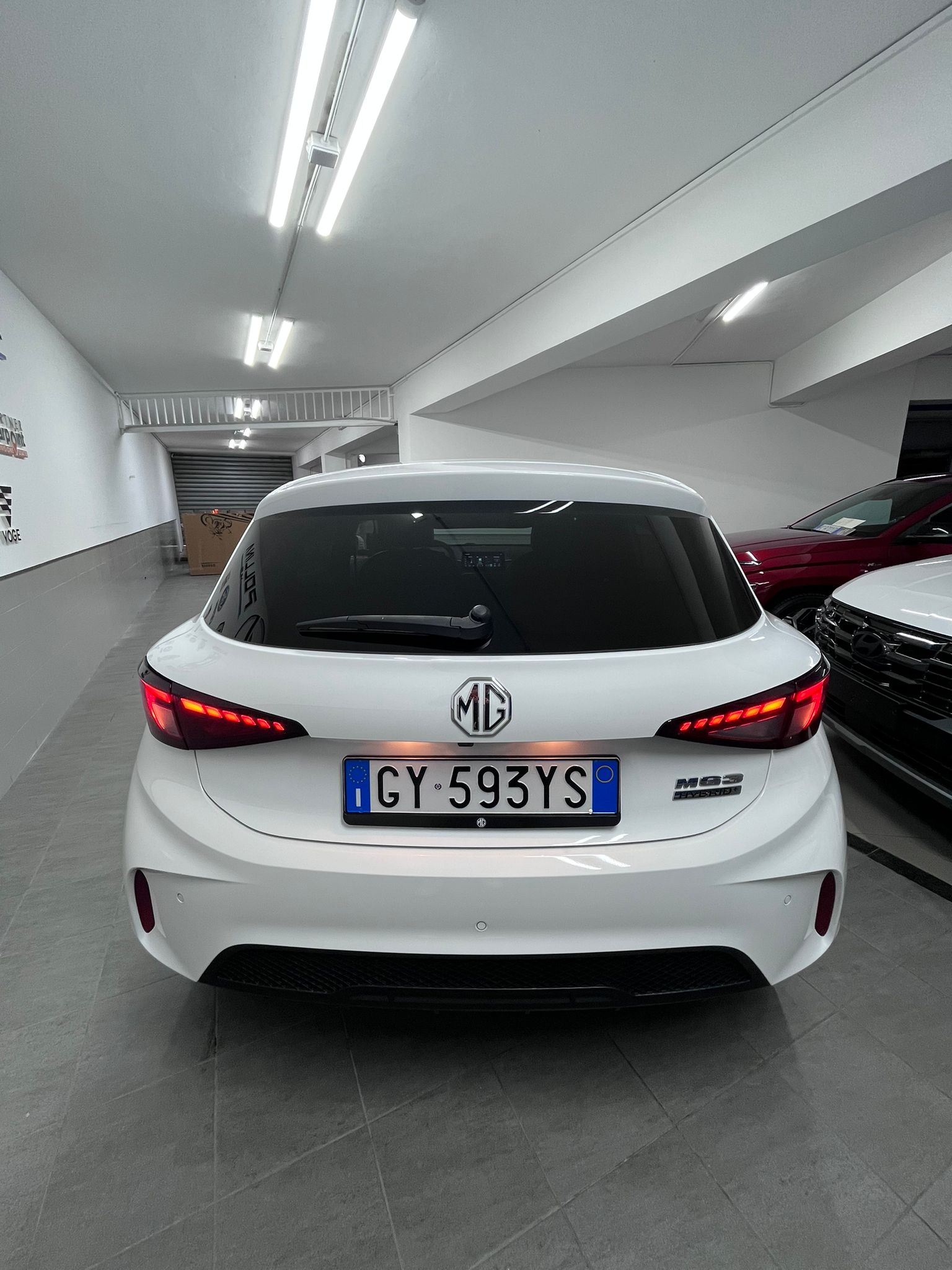 MG3 HYBRID+ LUXURY