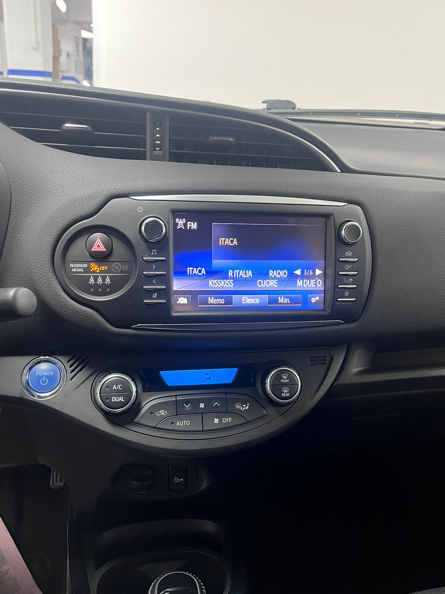 Toyota Yaris Hybrid 1.5