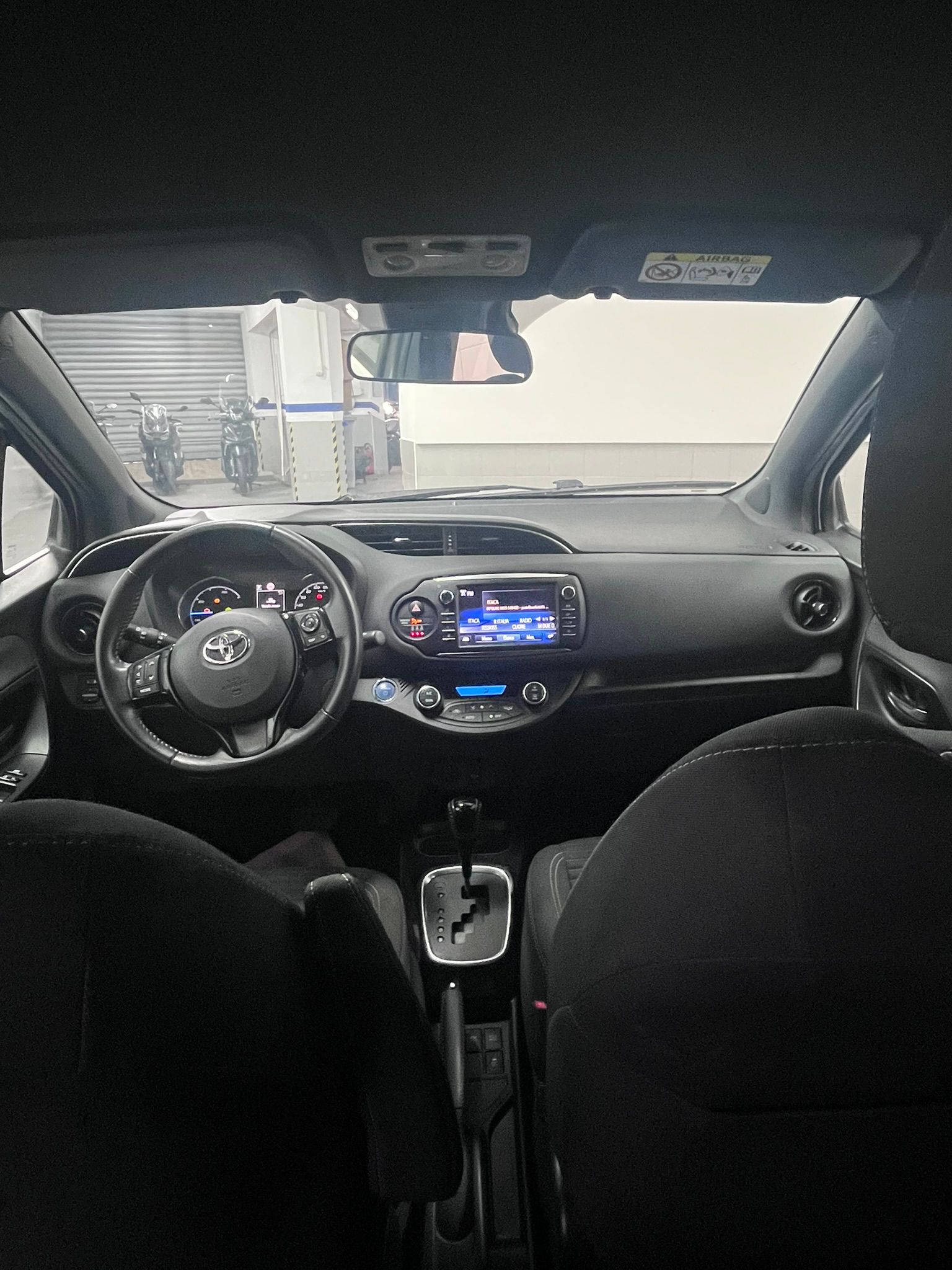 Toyota Yaris Hybrid 1.5
