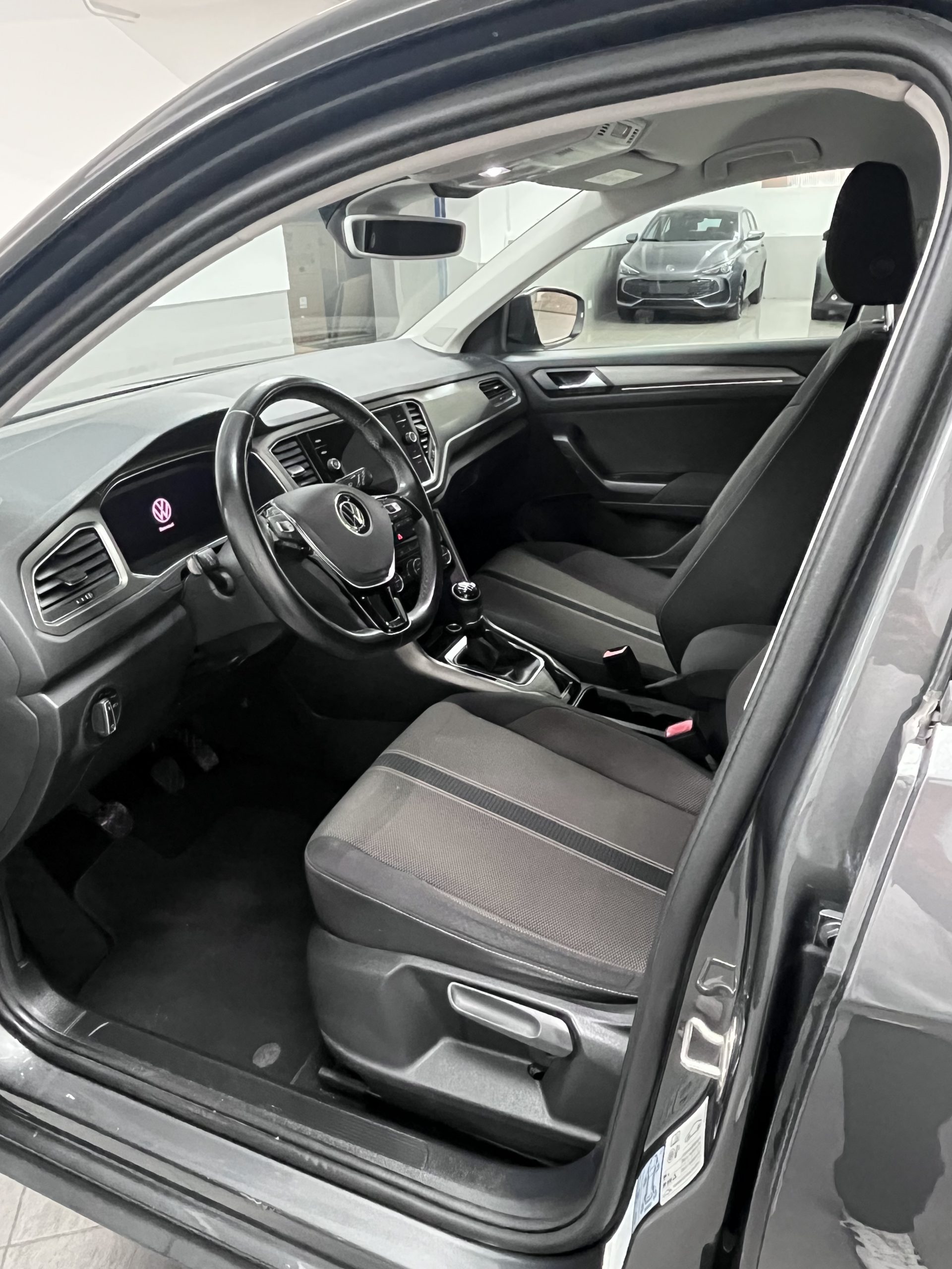 VOLKSWAGEN T-ROC 2.0 TDI