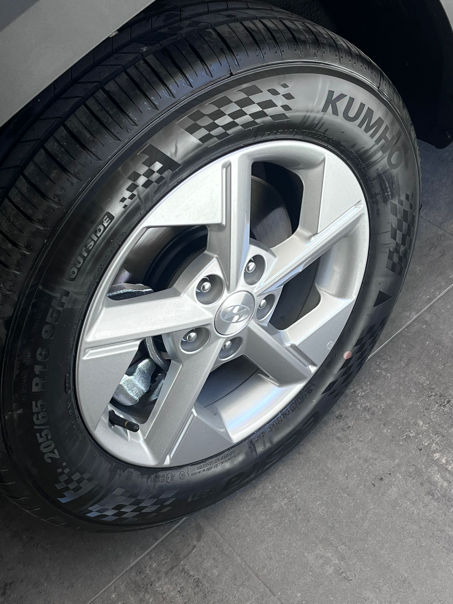 Hyundai Kona 1.0 Xtech 115cv
